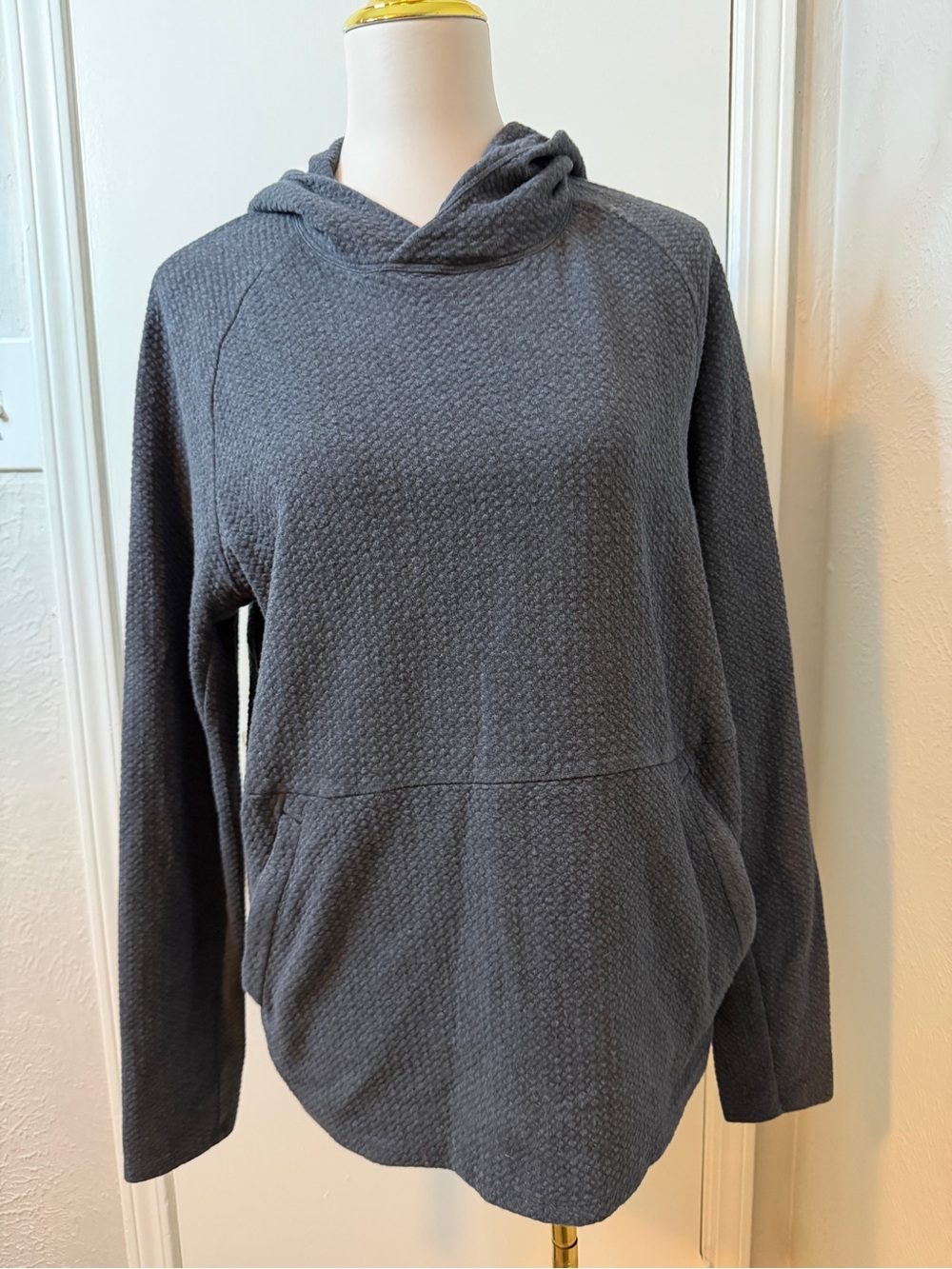 lululemon athletica Charcoal Gray Hooded Pullover Sweater